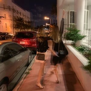 Meet your Posher, Sera